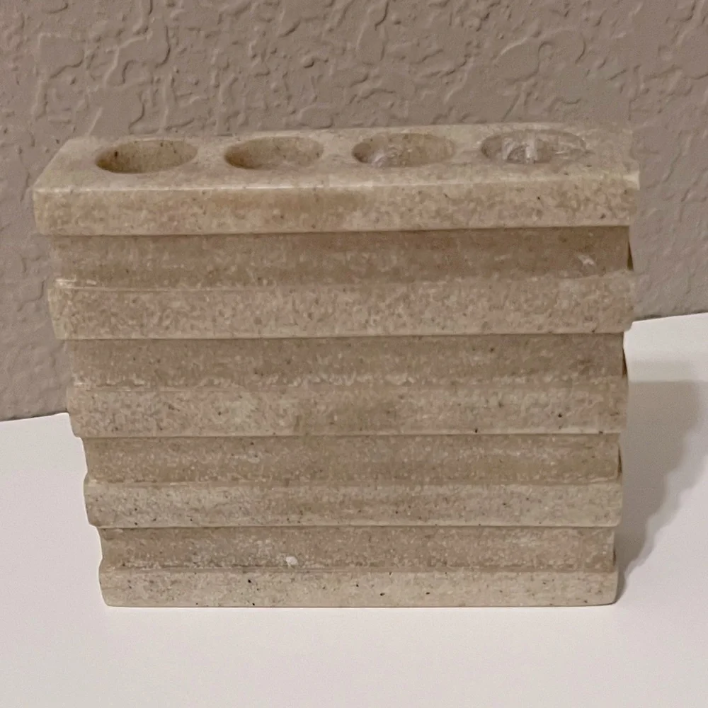 Beige Stone Toothbrush Holder NWOT